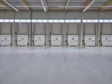 Duurzaam logistiek gebouw met hybride constructie op Schiphol Oost